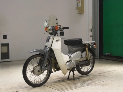 Honda C50