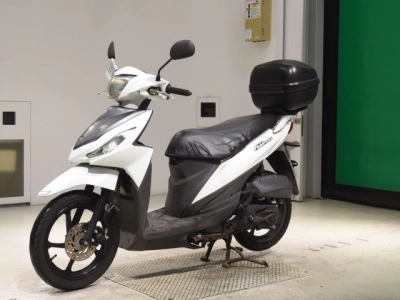 Suzuki ADDRESS110-2