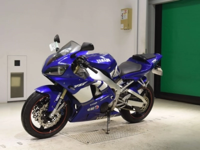 Yamaha YZF-R1