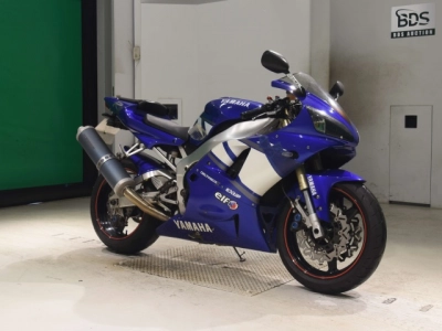Yamaha YZF-R1