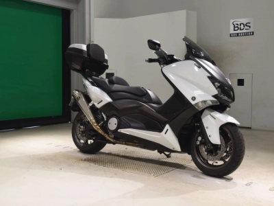 Yamaha T-MAX530