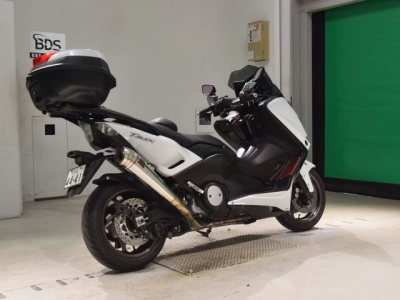 Yamaha T-MAX530