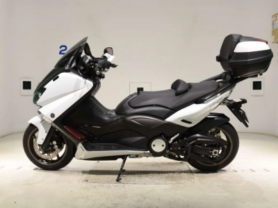 Yamaha T-MAX530