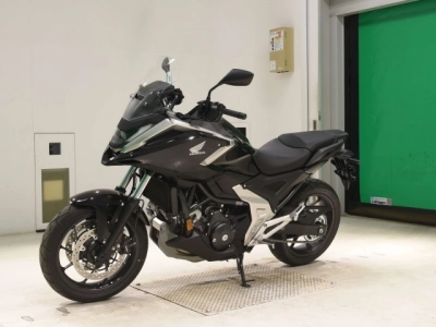 Honda NC750XD-3