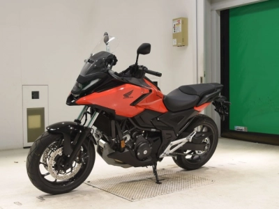 Honda NC750XD-3