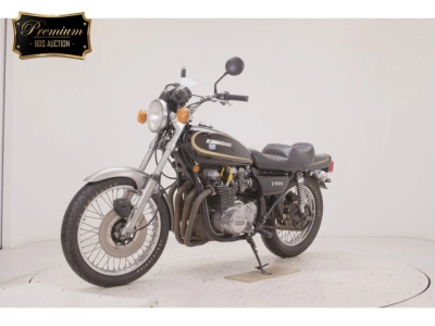 Kawasaki Z1000
