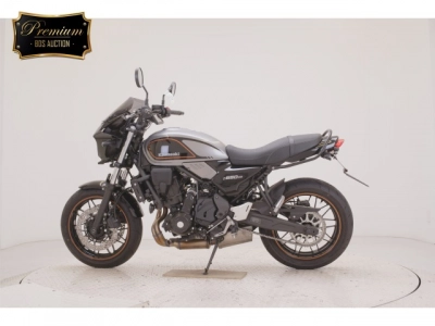Kawasaki Z650RS