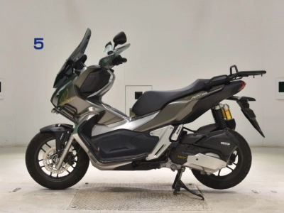 Honda ADV150