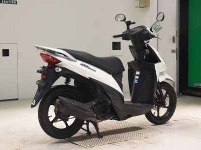 Suzuki ADDRESS110-2