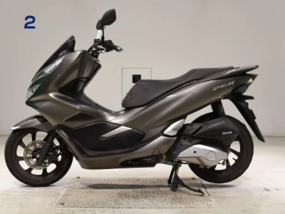 Honda PCX125-3