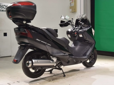 Suzuki SKYWAVE 250S-2