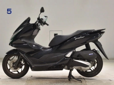 Honda PCX125-4
