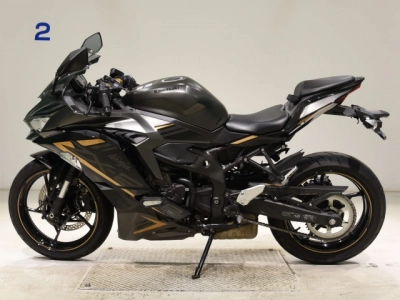 Kawasaki ZX-25R SE