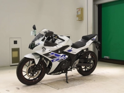 Suzuki GSX250R