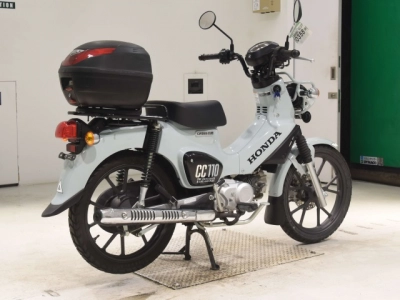 Honda  CROSS  CUB 110-3