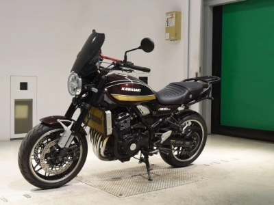 Kawasaki Z900RS