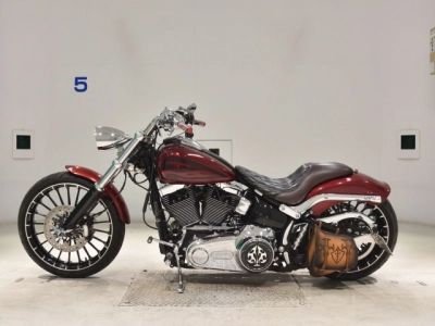 Harley-Davidson  HARLEY FXSB1690
