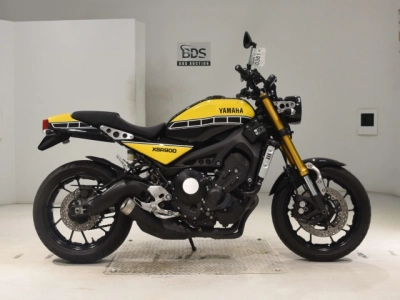 Yamaha XSR900