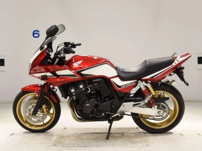 Honda CB400SFV-4 BOLDORABS