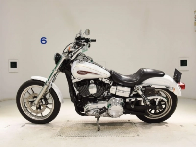 Harley-Davidson HARLEY FXDL1580
