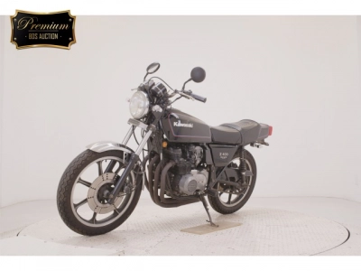Kawasaki Z400FX