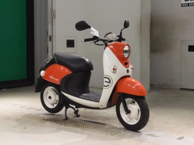 Yamaha E-VINO