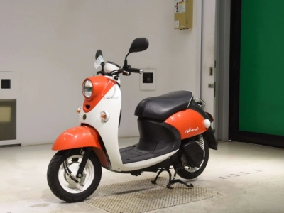 Yamaha E-VINO