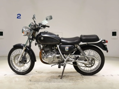 Suzuki ST250E