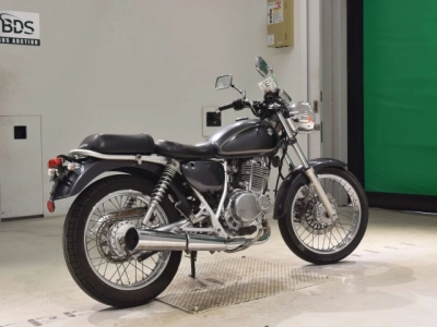 Suzuki ST250E