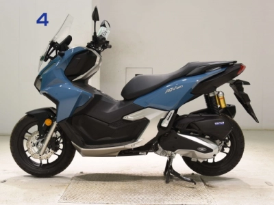 Honda ADV160