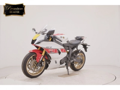 Yamaha YZF-R7-2