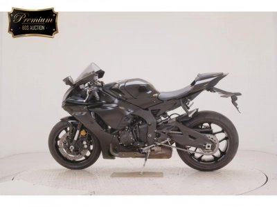 Yamaha YZF-R1