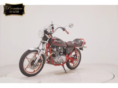 Suzuki GS400