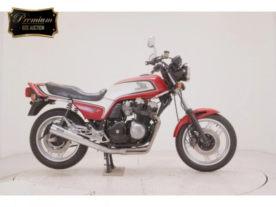 Honda CB750 INTEGRA