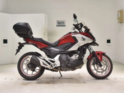 Honda NC750XD-2
