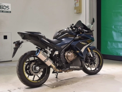 Honda CBR400R-2