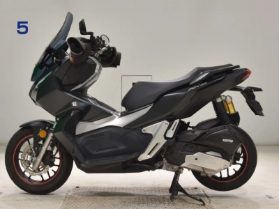 Honda ADV150