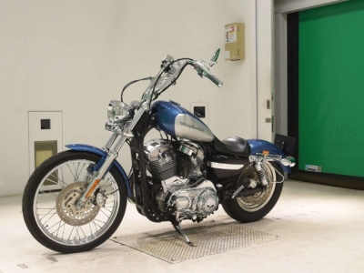 Harley-Davidson HARLEY XL883C