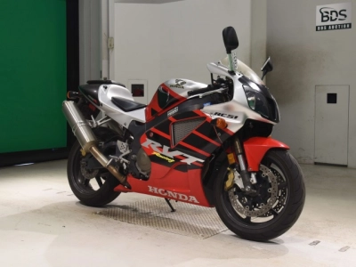 Honda RVT1000R