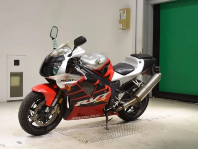 Honda RVT1000R
