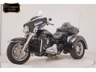 Harley-Davidson  HARLEY FLHTCUTG1870