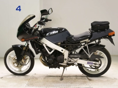Honda CBR250R