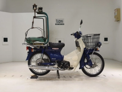 Honda C50