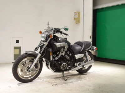 Yamaha V-MAX