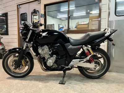 Honda CB400SF