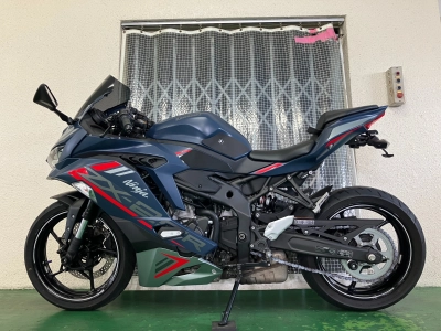 Kawasaki NINJA ZX-25R SE