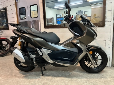 Honda ADV150
