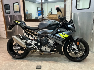 BMW BMW S1000R