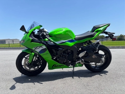 Kawasaki NINJA ZX-6R