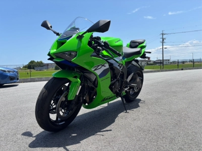 Kawasaki NINJA ZX-6R